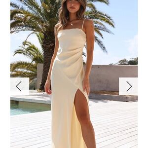 Chic Yellow Maxi Dress with Spaghetti Straps